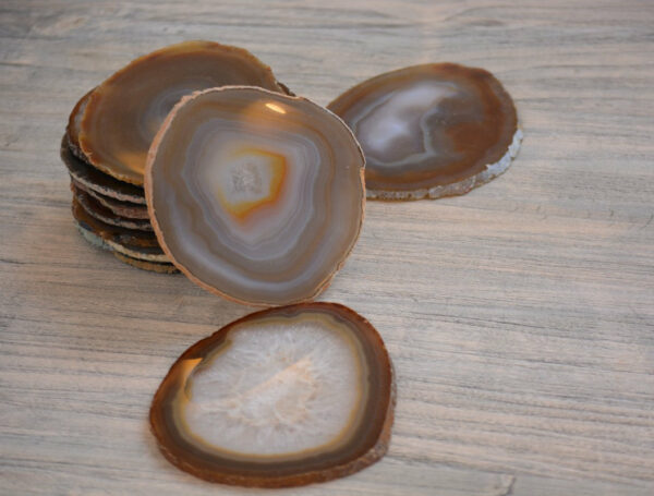 agate2_558c1480-f654-42ab-933e-6dca91f6d9eb